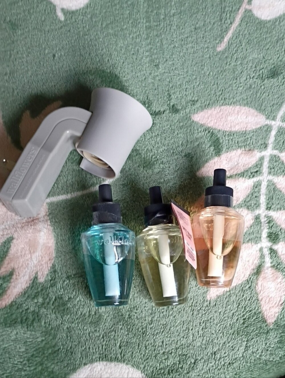 Wallflower Sweet Orange & Agave Plug-In Refill Trio — Teal, Pink, Amber